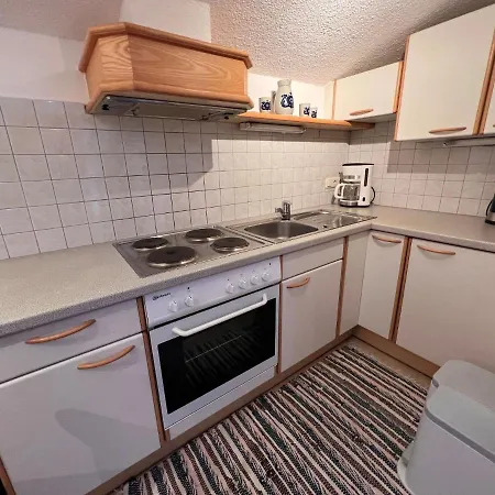 2 By Interhome Apartamento Hollersbach im Pinzgau