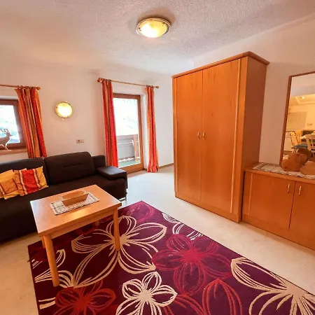 2 By Interhome