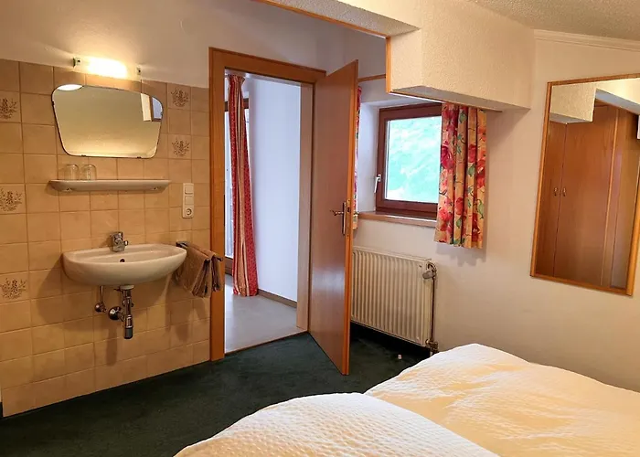 2 By Interhome